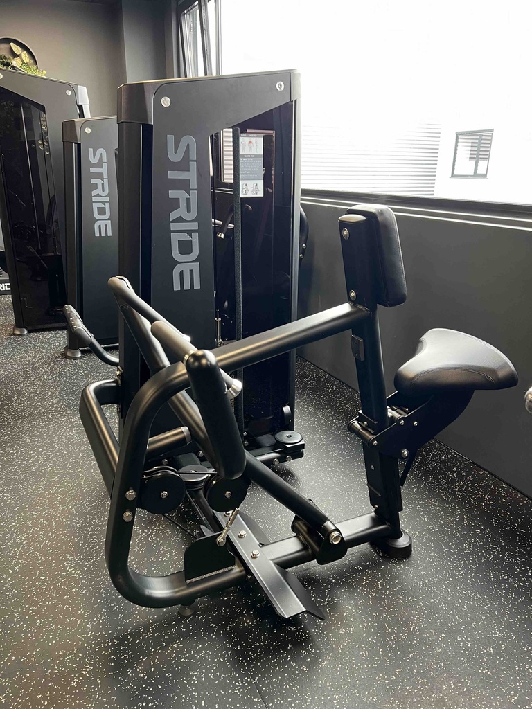 STRIDE - Seated Row (Weight Stack)